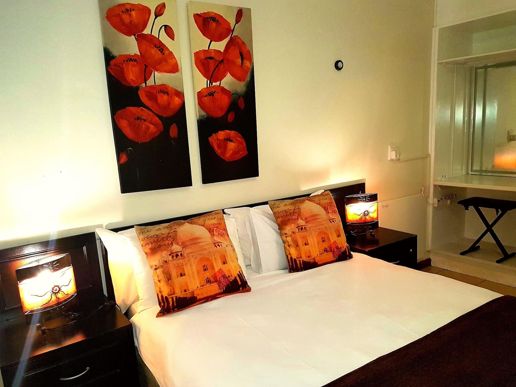 Tyger Classique Self-Catering Cape Town, Tyger Valley Bellville Exteriör bild