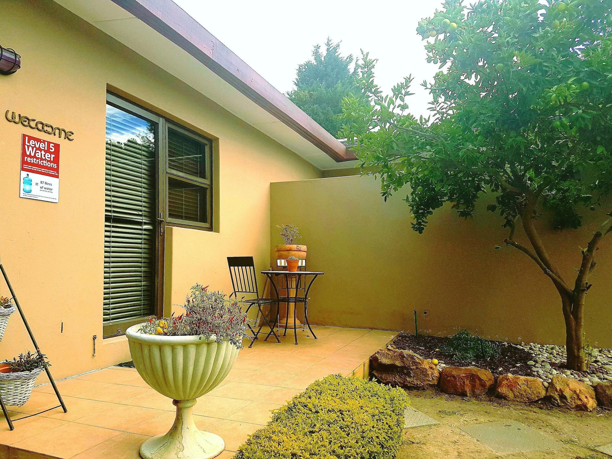 Tyger Classique Self-Catering Cape Town, Tyger Valley Bellville Exteriör bild
