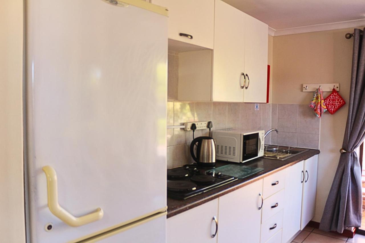 Tyger Classique Self-Catering Cape Town, Tyger Valley Bellville Exteriör bild