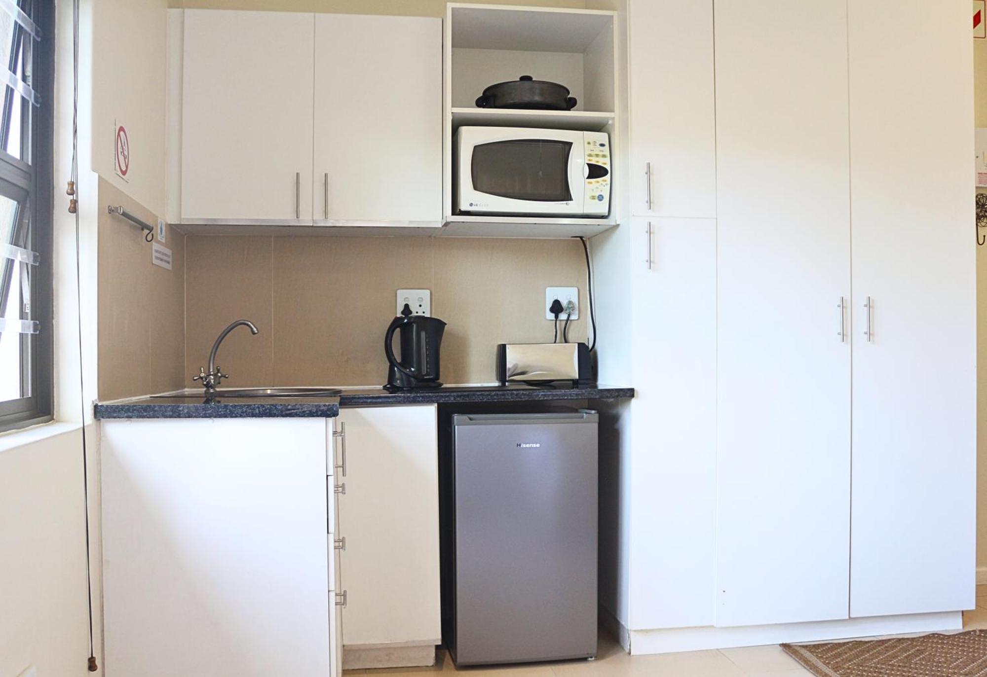 Tyger Classique Self-Catering Cape Town, Tyger Valley Bellville Exteriör bild
